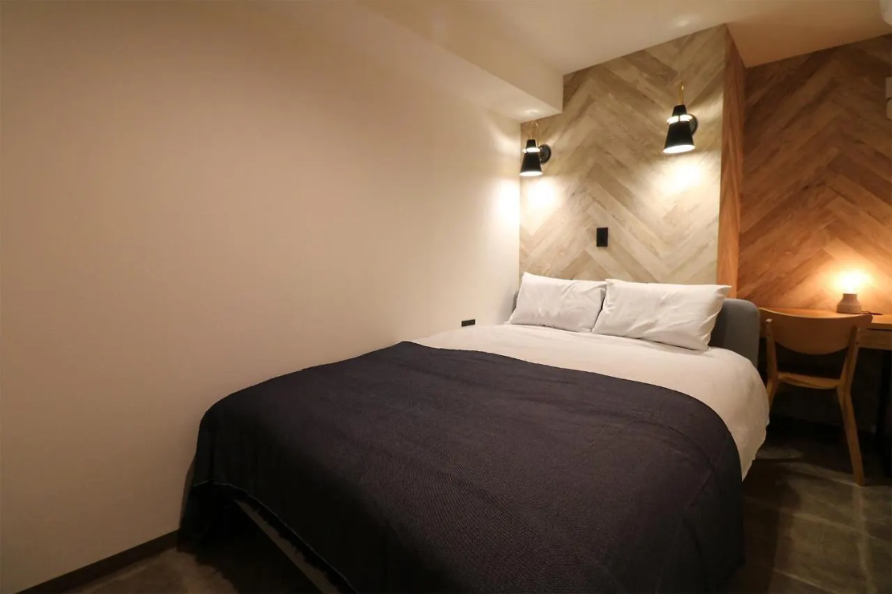 Maison 札幌市 0*,